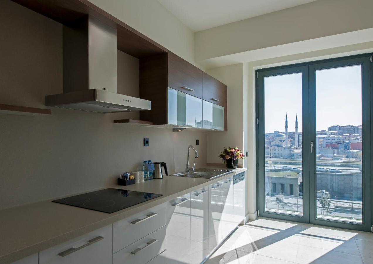 Appartamento The Superior Living Batisehir Provincia di Provincia di Istanbul Esterno foto